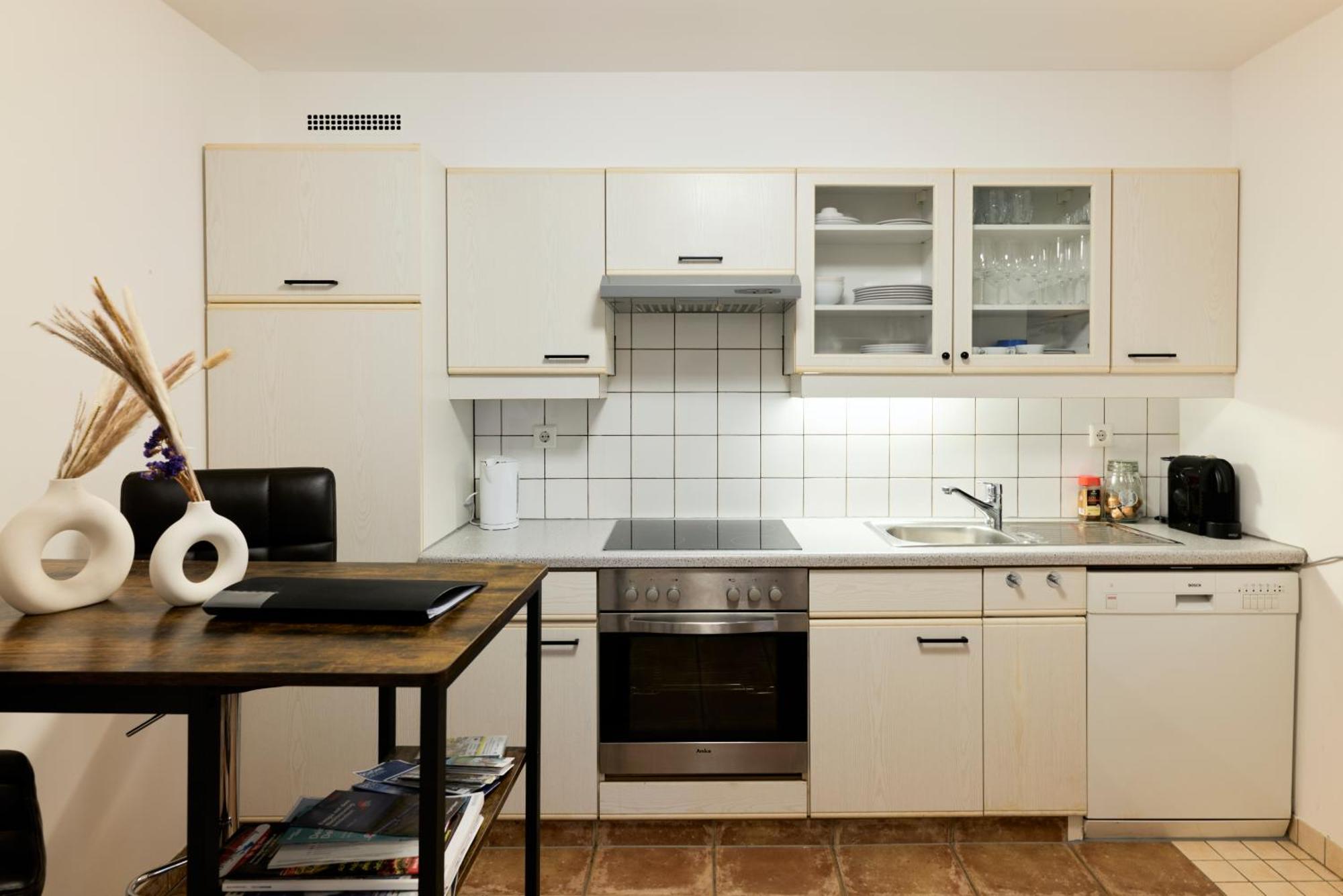 Stilvolle Gartenterrassenwohnung Mitten In Bregenz Esterno foto