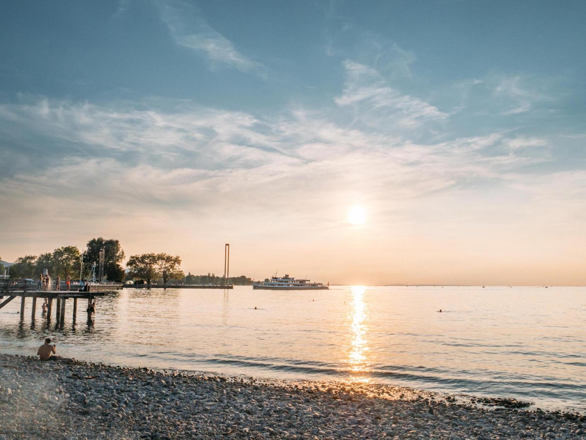 Stilvolle Gartenterrassenwohnung Mitten In Bregenz Esterno foto